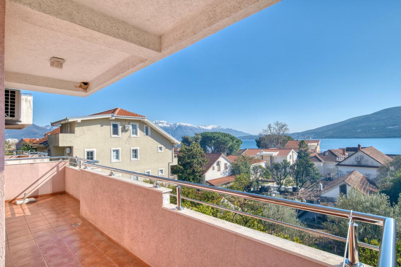 Garni Hotel Milica Herceg Novi Exteriör bild