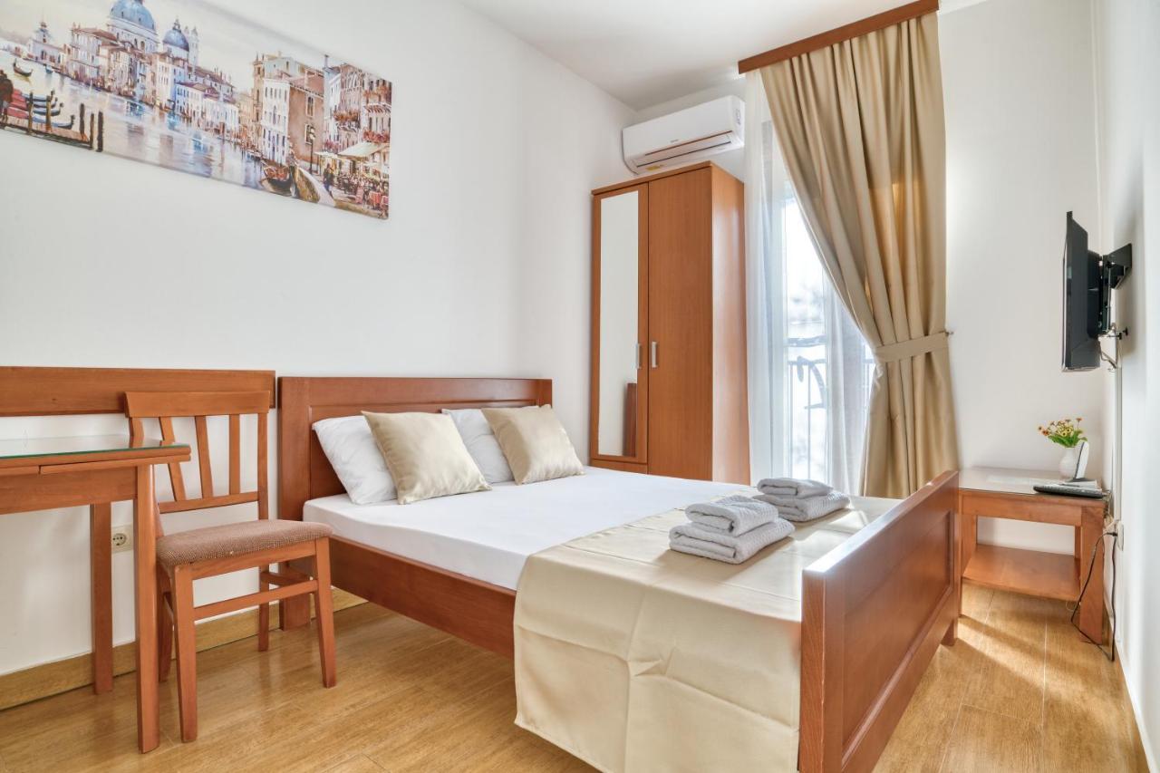 Garni Hotel Milica Herceg Novi Exteriör bild