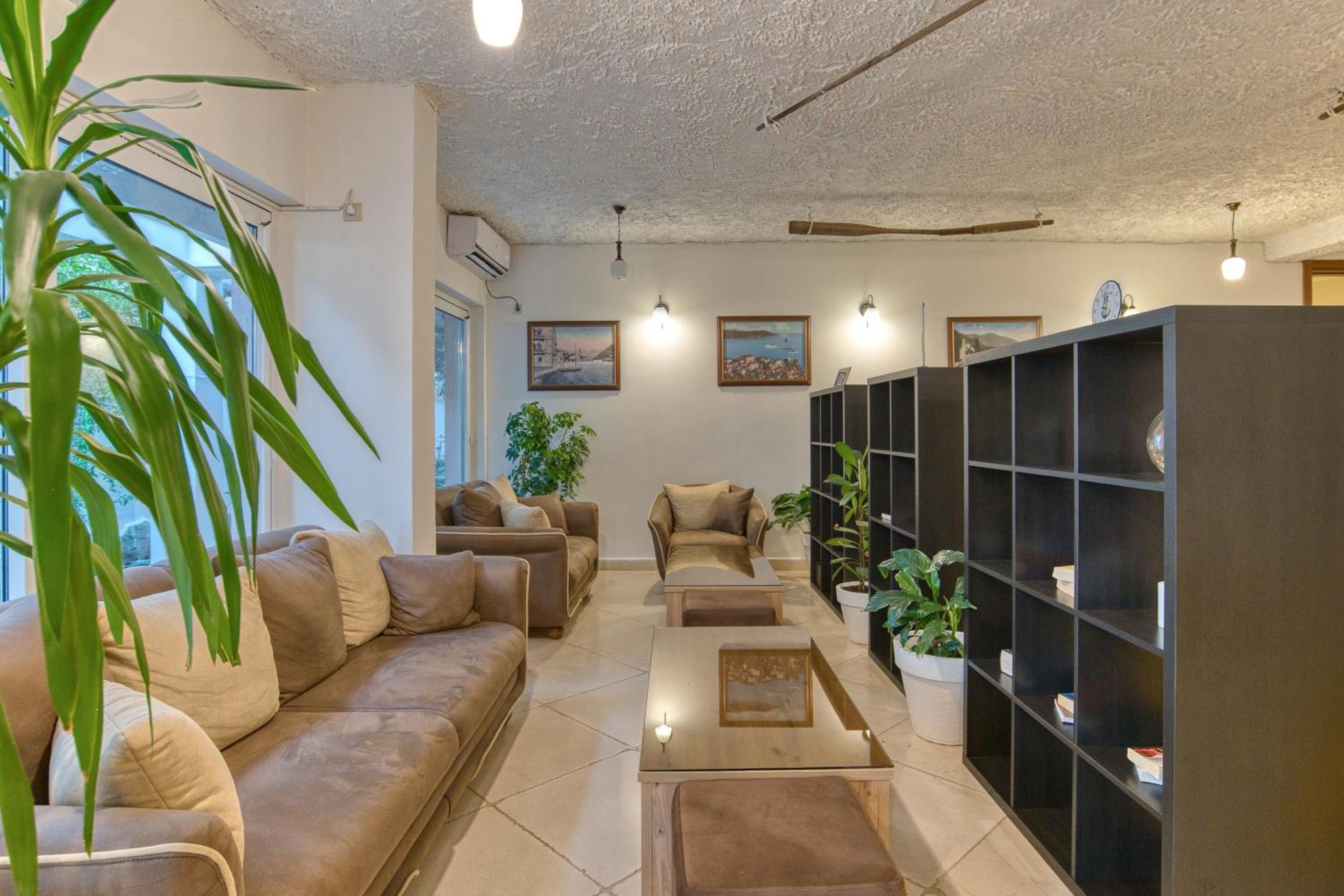 Garni Hotel Milica Herceg Novi Exteriör bild