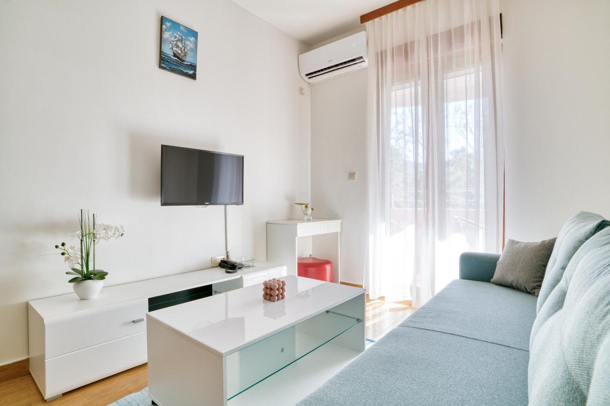 Garni Hotel Milica Herceg Novi Exteriör bild