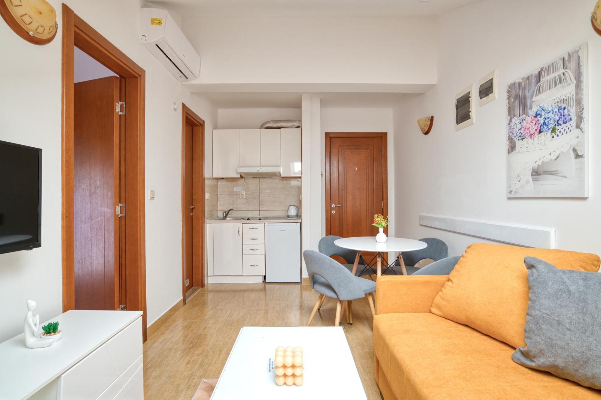 Garni Hotel Milica Herceg Novi Exteriör bild